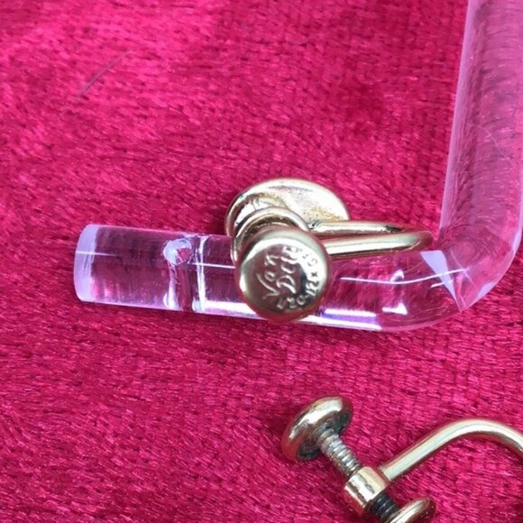 Vintage Van Dell Gold-Plated Screw Back Black Onyx Clip-On Earrings - Picture 6 of 7